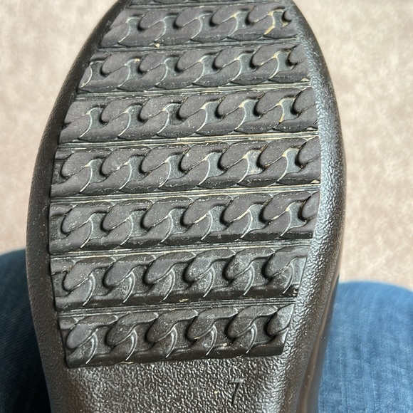 Michael Kors rainboots size 7 - Picture 7 of 8